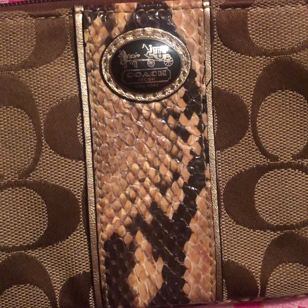 Wristlet - Picture 3 of 4